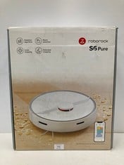 ROBOROCK VACUUM CLEANER S6 PURÉE WHITE (TOTAL P.V.P 140€) - LOCATION 8C.