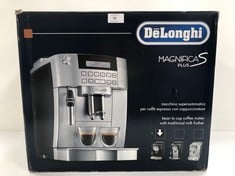 COFFEE MACHINE DELONGHI MODEL MAGNIFICA PLUS 1450W BLACK COLOUR (P.V.P 550€) - LOCATION 37A.