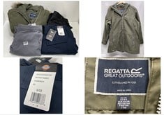 4 X ASSORTED CLOTHING TO INCLUDE REGATTA JACKET ARMY GREEN WITH FAUX TRIM HOOD SIZE 18