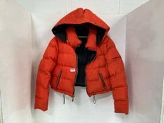 MANIERE DE VOIR REVERSIBLE CROPPED PUFFER JACKET ORANGE/BLACK SIZE 12