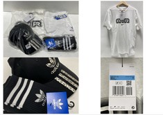 4 X ASSORTED BRANDED CLOTHING/ACCESSORIES TO INCLUDE NIKE T-SHIRT WHITE WITH BLACK LOGO SIZE M