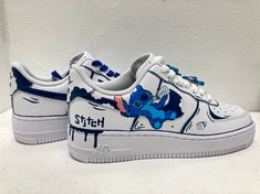 NIKE AIR FORCE 1 TRAINERS WHITE WITH DISNEY STITCH SIZE 5