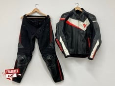 DAINESE VELOSTER MOTORCYCLE 2 PC SUIT BLACK/WHITE/RED SIZE 52 RRP- £513