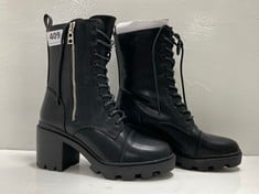 CARVELA SIREN BOOTS BLACK SIZE 38 RRP- £149