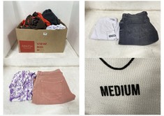 BOX OF APPROX 20 X ASSORTED CLOTHING TO INCLUDE DENIM CO STRETCH SLIM SHORTS SALMON SIZE 32