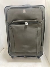 P-TRAVEL CASE 3 PIECE SET SAGE GREEN SM, M, LG SPINNERS