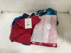 APPROX 4 X ASSORTED CLOTHES TO INCLUDE CYBERJAMMIES WOMENS MADELINE DARK BLUE JERSEY PJ TOP SIZE 24