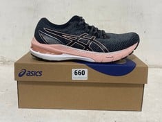 ASICS RUNNING SHOES IN METROPOLIS / FROSTED ROSE SIZE 5