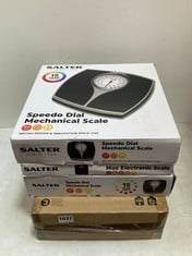 4 X ASSORTED SCALES TO INCLUDE SALTER SPEEDO DIAL MECHANICAL SCALE