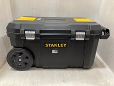 STANLEY ESSENTIAL 13 GALLON CHEST