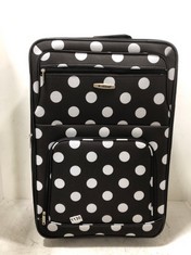 ROCKLAND BLACK 4 WHEEL SUITCASE