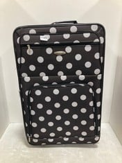 ROCKLAND BLACK 4 WHEEL SUITCASE