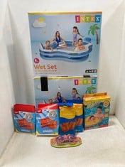 8 X ASSORTED ITEMS TO INCLUDE INTEX WET SET COLLECTION 4 SEATER FAMILY LOUNGE POOL