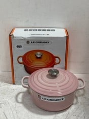 LE CREUSET ENAMELLED CAST IRON SIGNATURE ROUND CASSEROLE/OVEN DISH