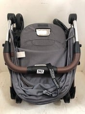 MAMAS&PAPAS FLIP XT2 PUSHCHAIR IN FOSSIL GREY - RRP £289