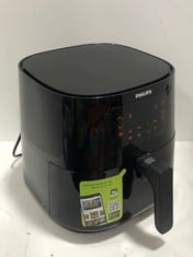 PHILIPS 3000 SERIES XL AIRFRYER - MODEL NO. HD9270/90 - RRP £140