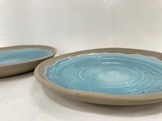 4 X STONE THE CROWS SMALL PLATTER - DUCK EGG BLUE -DIAMETERMETERMETERMETER 30CMS - TOTAL RRP £200