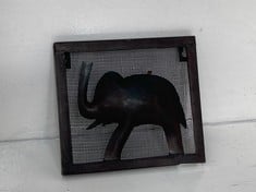 16 X STONE THE CROWS SMALL WALL DECORATION ELEPHANT - WIDTH 20CM