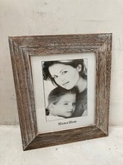 12 X STONE THE CROWS PHOTO FRAME 8 X 10 - WOOD RELIEF - HGT 34CM - TOTAL RRP £156