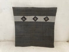 80 X STONE THE CROWS CUSHION COVER - BLACK/CHARCOAL -SQ 40CM - TOTAL RRP £1200