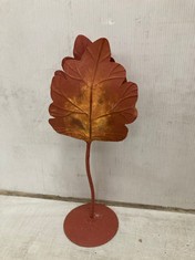 32 X STONE THE CROWS TWO LEAF TALL CANDLE HOLDER-OAK - HEIGHT 33CM - TOTAL RRP £384