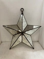 1 X STONE THE CROWS LARGE GLASS STAR LIGHTS (BROKEN GLASS) - HEIGHT 70CMS - TOTAL RRP £175