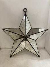 1 X STONE THE CROWS LARGE GLASS STAR LIGHTS (BROKEN GLASS) - HEIGHT 70CMS - TOTAL RRP £175