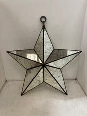 1 X STONE THE CROWS LARGE GLASS STAR LIGHTS (BROKEN GLASS) - HEIGHT 70CMS - TOTAL RRP £175