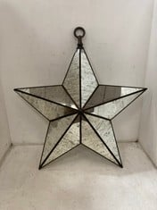 1 X STONE THE CROWS LARGE GLASS STAR LIGHTS (BROKEN GLASS) - HEIGHT 70CMS - TOTAL RRP £175