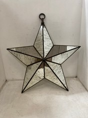 1 X STONE THE CROWS LARGE GLASS STAR LIGHTS (BROKEN GLASS) - HEIGHT 70CMS - TOTAL RRP £175