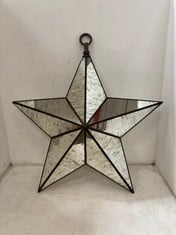 1 X STONE THE CROWS LARGE GLASS STAR LIGHTS (BROKEN GLASS) - HEIGHT 70CMS - TOTAL RRP £175