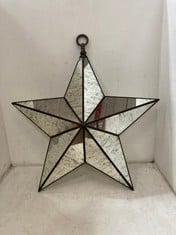 1 X STONE THE CROWS LARGE GLASS STAR LIGHTS (BROKEN GLASS) - HEIGHT 70CMS - TOTAL RRP £175