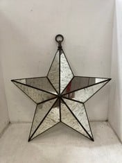 1 X STONE THE CROWS LARGE GLASS STAR LIGHTS (BROKEN GLASS) - HEIGHT 70CMS - TOTAL RRP £175