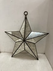 1 X STONE THE CROWS LARGE GLASS STAR LIGHTS (BROKEN GLASS) - HEIGHT 70CMS - TOTAL RRP £175