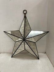 1 X STONE THE CROWS LARGE GLASS STAR LIGHTS (BROKEN GLASS) - HEIGHT 70CMS - TOTAL RRP £175