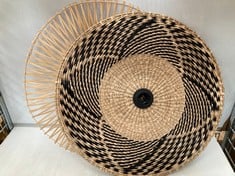 LA REDOUTE INTERIEURS EZIA 50CM DIAMETER LIGHTWEIGHT BAMBOO CEILING LIGHT GMB023 - RRP £60 AND LA REDOUTE INTERIEURS ROZETA 50CM DIAMETER WOVEN STRAW WALL LIGHT GLD988 - RRP £75