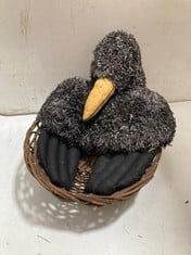 24 X STONE THE CROWS EGG BASKET - CRAFTY CROWS - WIDTH 20CM - TOTAL RRP £576