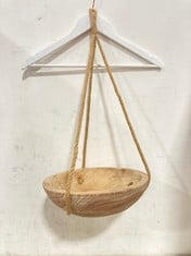 8 X STONE THE CROWS MEDIUM ROUND HANGING PLANTER -DIAMETER 30CMS - TOTAL RRP £264