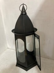 1 X STONE THE CROWS MEDIUM TURRET LANTERN - ANTIQUE BURNT - (H) 71 X (W) 28 X (D) 28 CM - TOTAL RRP £115