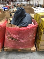 PALLET OF ASSORTED ITEMS TO INCLUDE LARGE DARK GREY BEAN BAG CHAIR (ZONE 5)