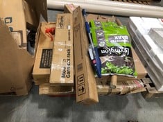 PALLET OF ASSORTED ITEMS TO INCLUDE ATHENS ROUND DINING TABLE IN CONCRETE EFFECT (BOX 2/2, PART ONLY) (ZONE 5) (KERBSIDE PALLET DELIVERY)