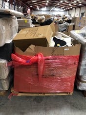 PALLET OF ASSORTED ITEMS TO INCLUDE RESIN S/5 BASKET IN WHITE (ZONE 7)