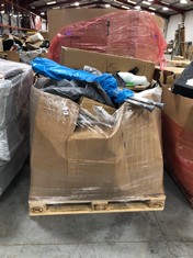 PALLET OF ASSORTED ITEMS TO INCLUDE 6FT FOLDING PICNIC TABLE - MODEL NO. FTB6FTWHT (ZONE 7)