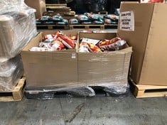 PALLET OF ASSORTED FOOD TO INCLUDE QTY OF WALKERS LIGHTLY SALTED CRISP 6 X 25G - BBE: 10/2024 (ZONE 8)