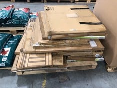 PALLET OF ASSORTED SAFETY GATES TO INCLUDE LINDAM SURE SHUT SAFETY GATE (ZONE 8)