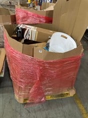 PALLET OF ASSORTED ITEMS TO INCLUDE AIDAPT COCCYX WEDGE CUSHION TO INCLUDE CURVER INFINITY WASHING BASKET IN WHITE (ZONE 8)