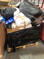 PALLET OF ASSORTED ITEMS TO INCLUDE SMALL SINGLE MEMORY FOAM MATTRESS TOPPER (ZONE 8)