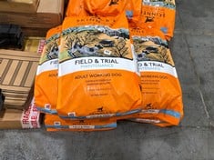 5 X SKINNERS FIELD AND TRAIL MAINTENANCE ADULT WORK DOG FOOD 15KG - TOTAL LOT RRP £119 (ZONE 2)