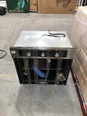 COOKOLOGY BUILT IN SINGLE OVEN IN BLACK - MODEL NO. COF600SS (MISSING DOOR) (ZONE 2)