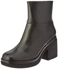 X4 ASSORTED FOOTWEAR TO INCLUDE ESSENTIALS WOMEN'S PLATFORM ANKLE BOOTS, BLACK, 5.5 UK, ESSENTIALS WOMEN'S TALL BLOCK-HEELED BOOTS, BLACK, 5.5 UK.